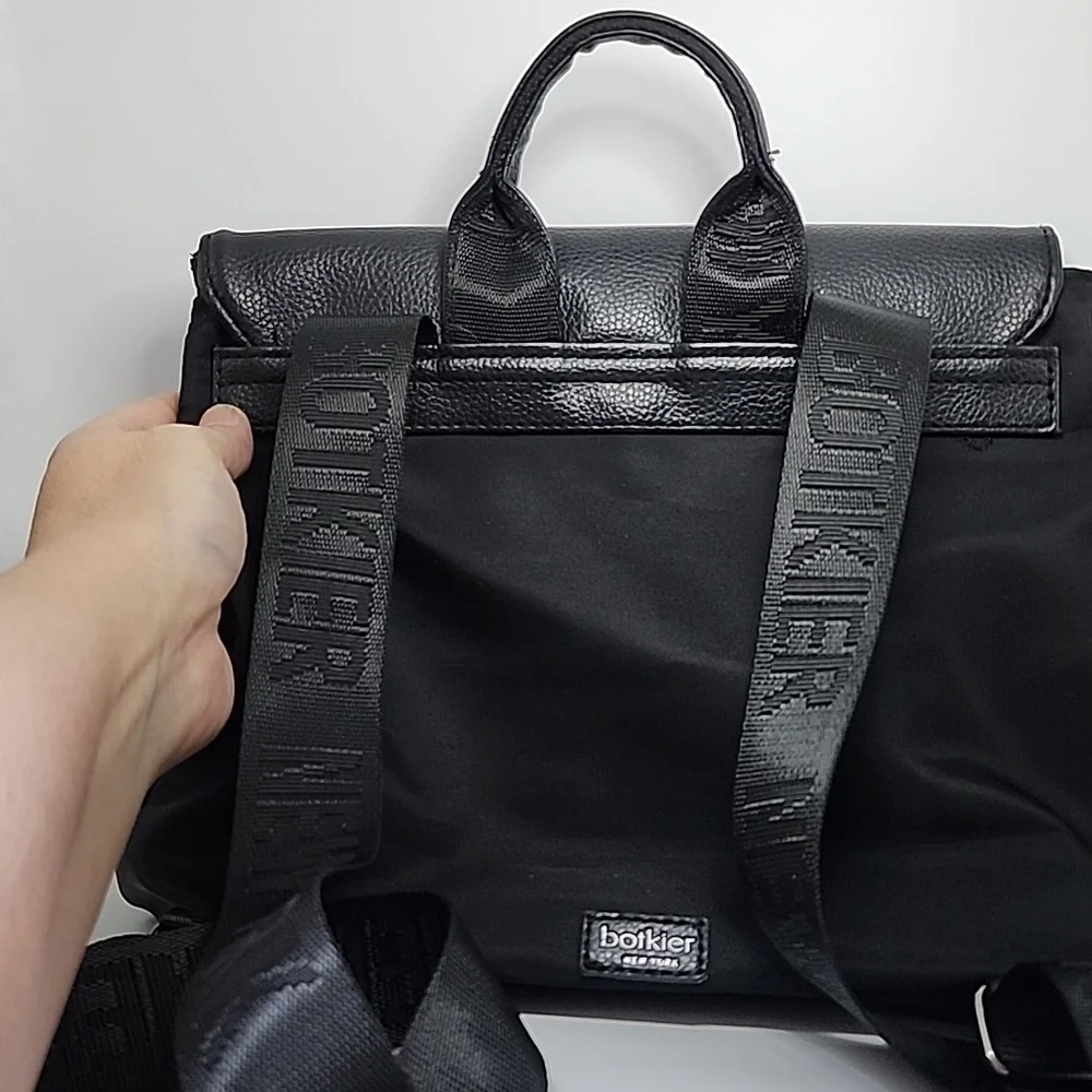 Botkier sleek black